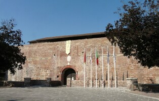 960px-casale_monferrato-castello1