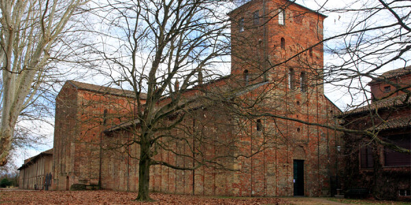 abbazia_di_santa_giustina_-_facciata_e_transetto